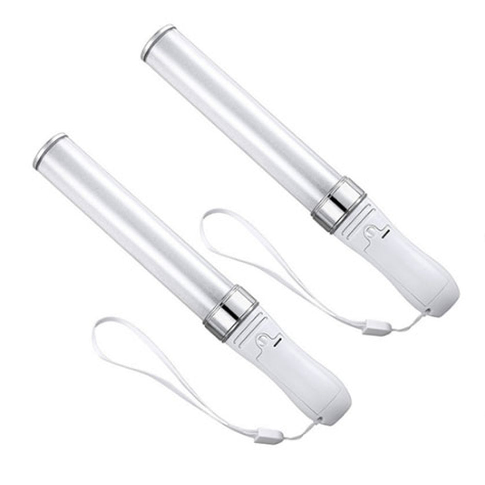 Šviečianti LED lazdelė R-025 – balta